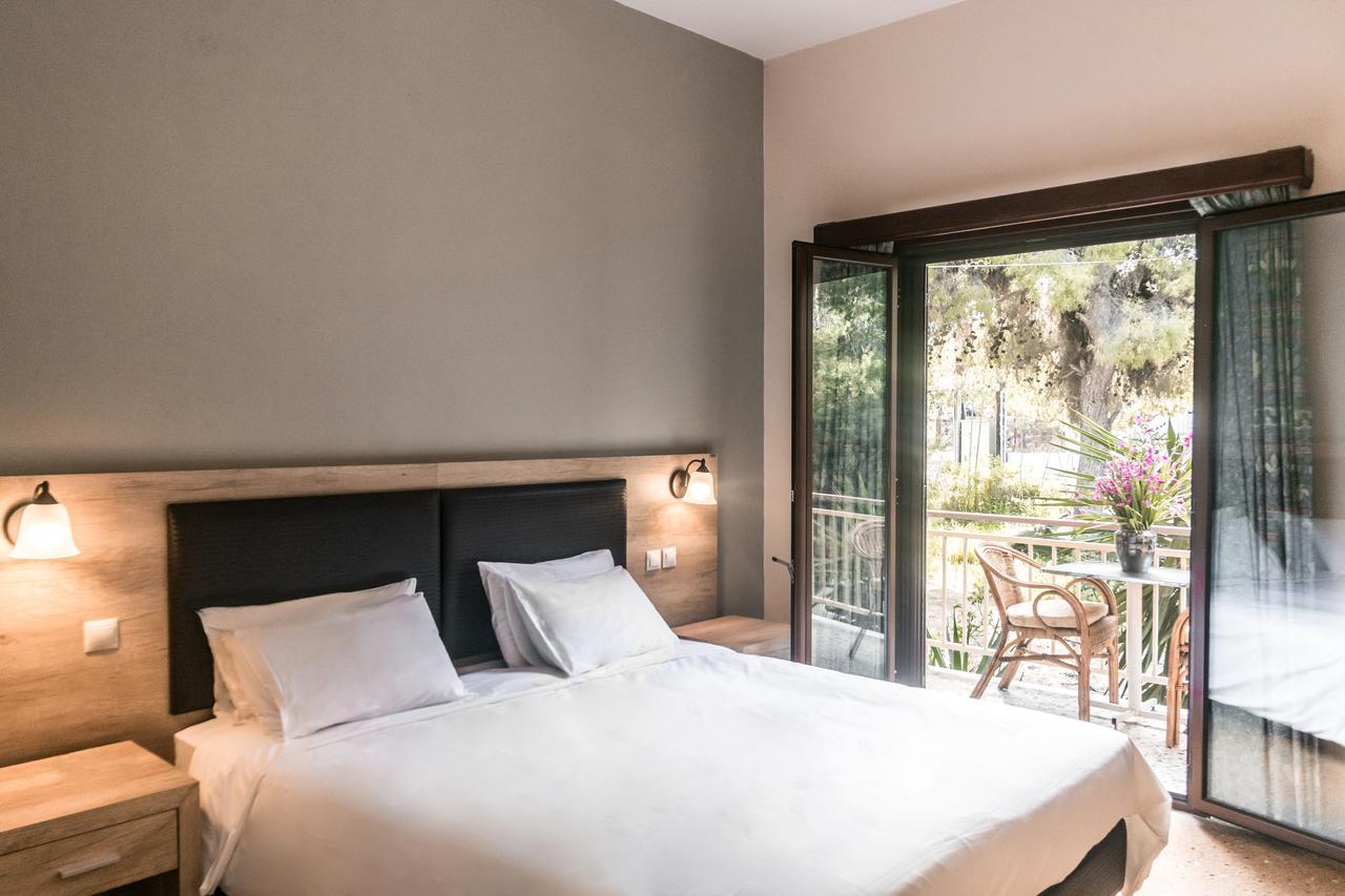 The Delfini Hotel Agia Marina  Экстерьер фото